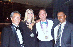 2010_1010_191920-DSCF0572.gif